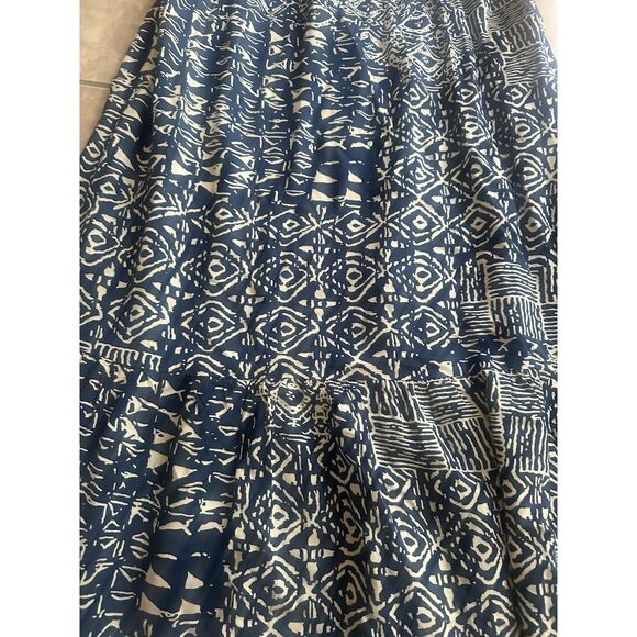 Papillon M Maxi Printed Tiered Dress V Neck - Picture 2 of 5